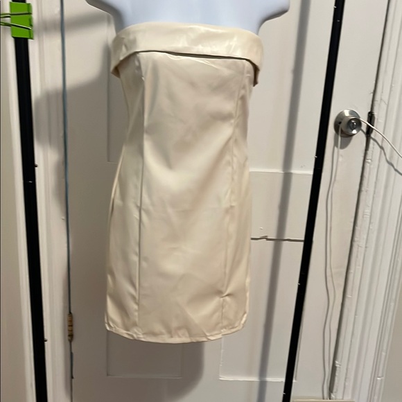 MARBLE Dresses & Skirts - MARBLE Strapless Cream Faux Leather Dress